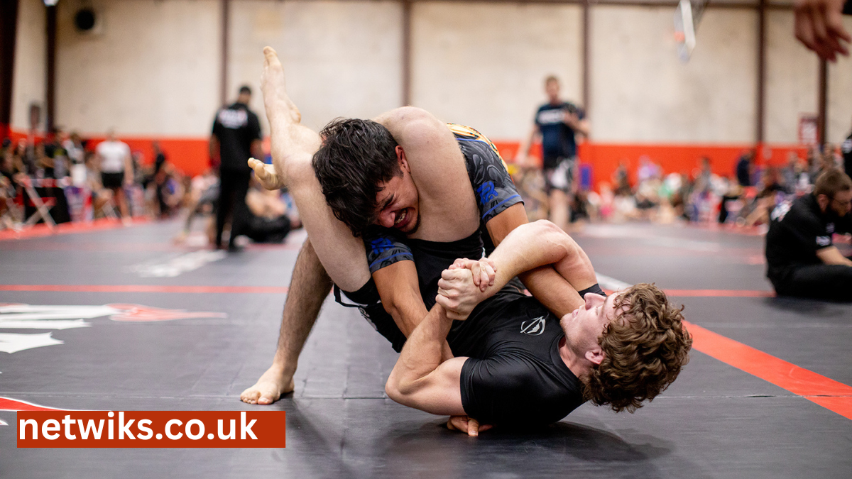 Triangle Choke Mastery: Complete Guide to One of the Most Effective Submissions in Grappling